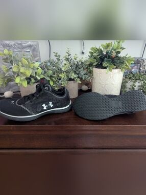 Under Armour Black and White Lightweight Training Shoes